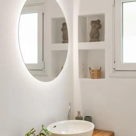 Estia Villa *